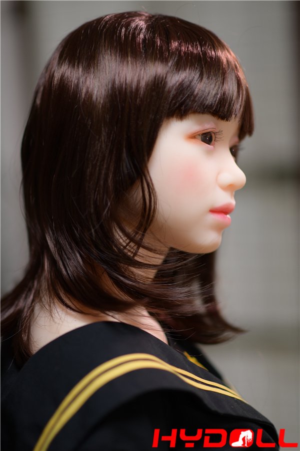6YEDoll-D06034-01.jpg