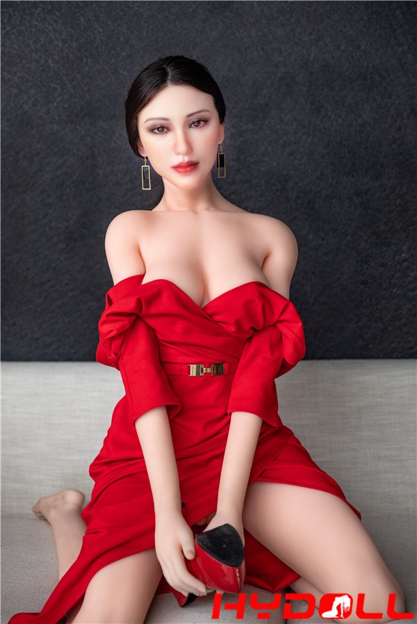 6YEDoll-D06152-03.jpg