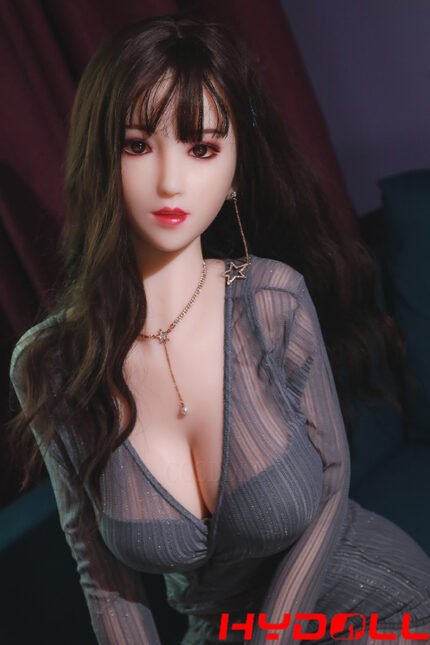 165cm  Best Lifelike  Young And Cute Sex Doll