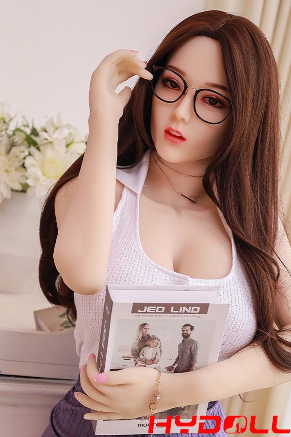 168cm Best Lifelike Young And Cute Sex DollD27011 04 168cm Best Lifelike Young And Cute Sex DollD27011 04